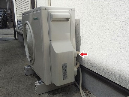 a②エアコン室外機アシナガバチ駆除滋賀県京都府