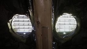 滋賀県高島市で屋根裏通気口の蜂の巣予防